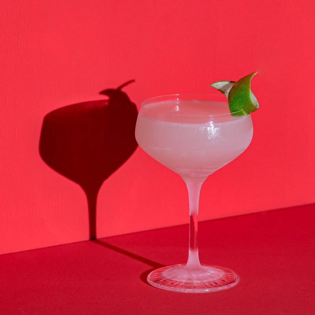 Ein Daiquiri Cocktail mit Rum.