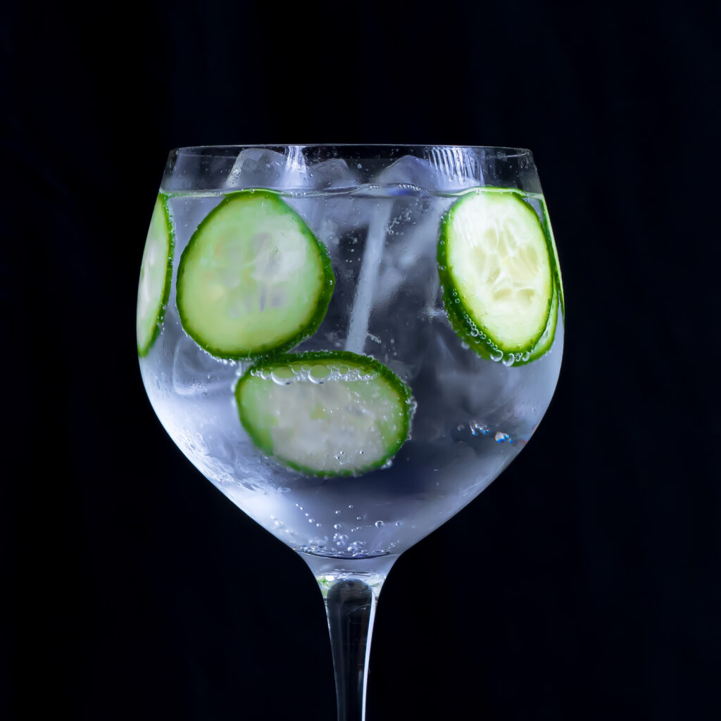 Ein Gin & Tonic wie Deutschland ihn mag - mit Gurke.