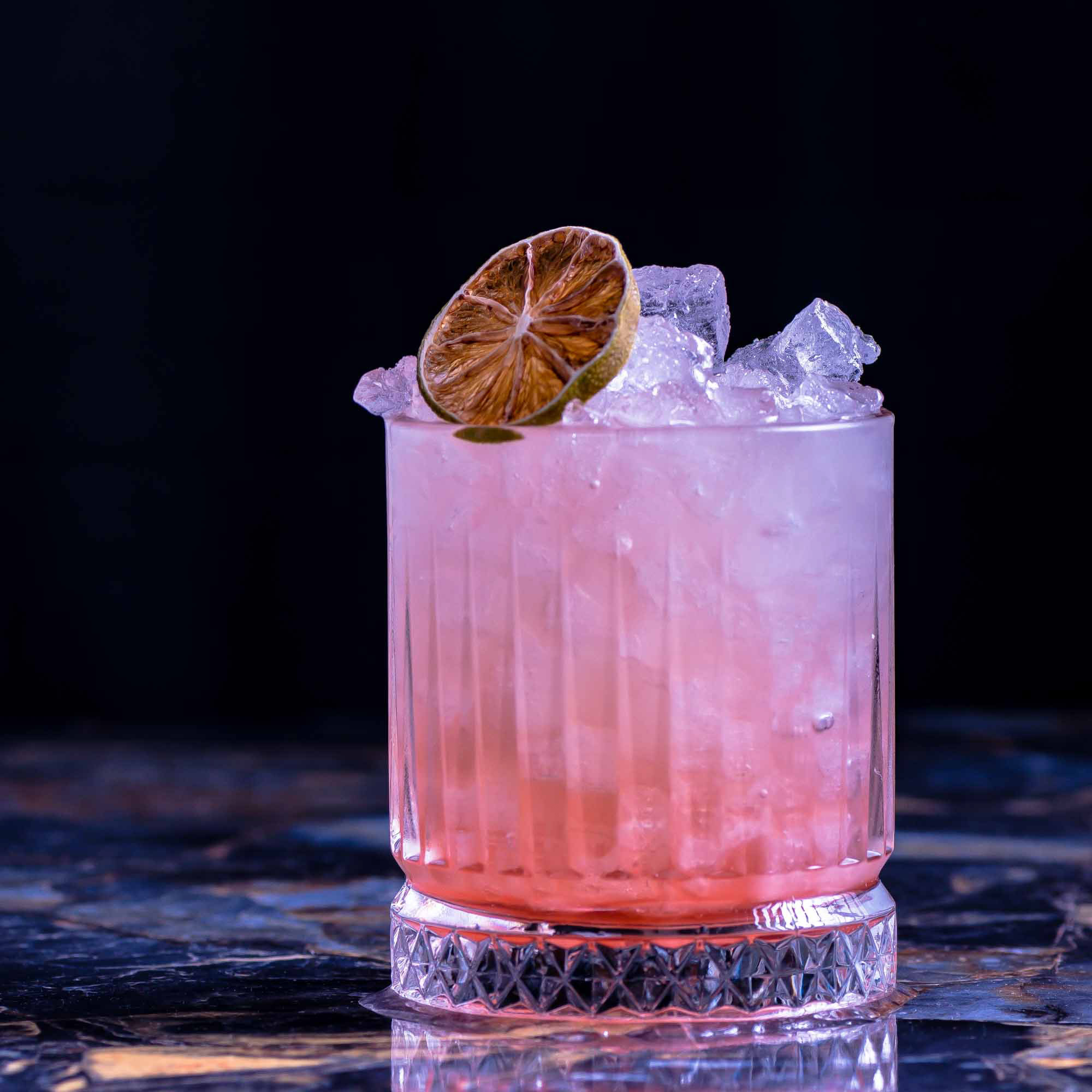 Der Beach Bramble mit Amaro und Lone Wolf Chilli and Lime.