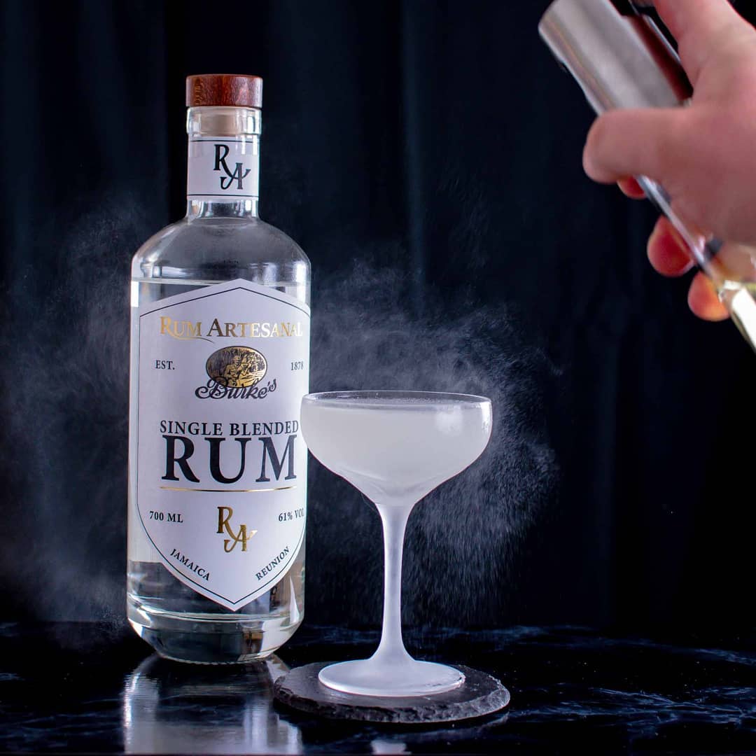 Papas Pinata - unser Beitrag zur Cocktail-Competiton von Burke's Rum.